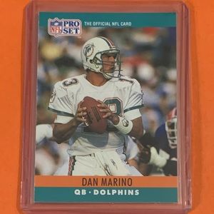 Dan Marino #181 1990 Pro Set Football Trading Card